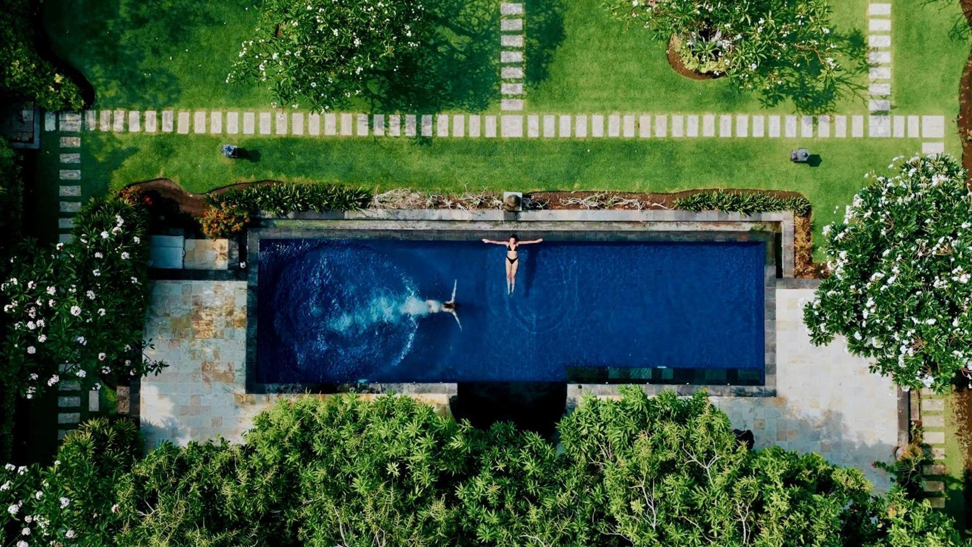 Villa Wilali เปมูเตรัน ภายนอก รูปภาพ