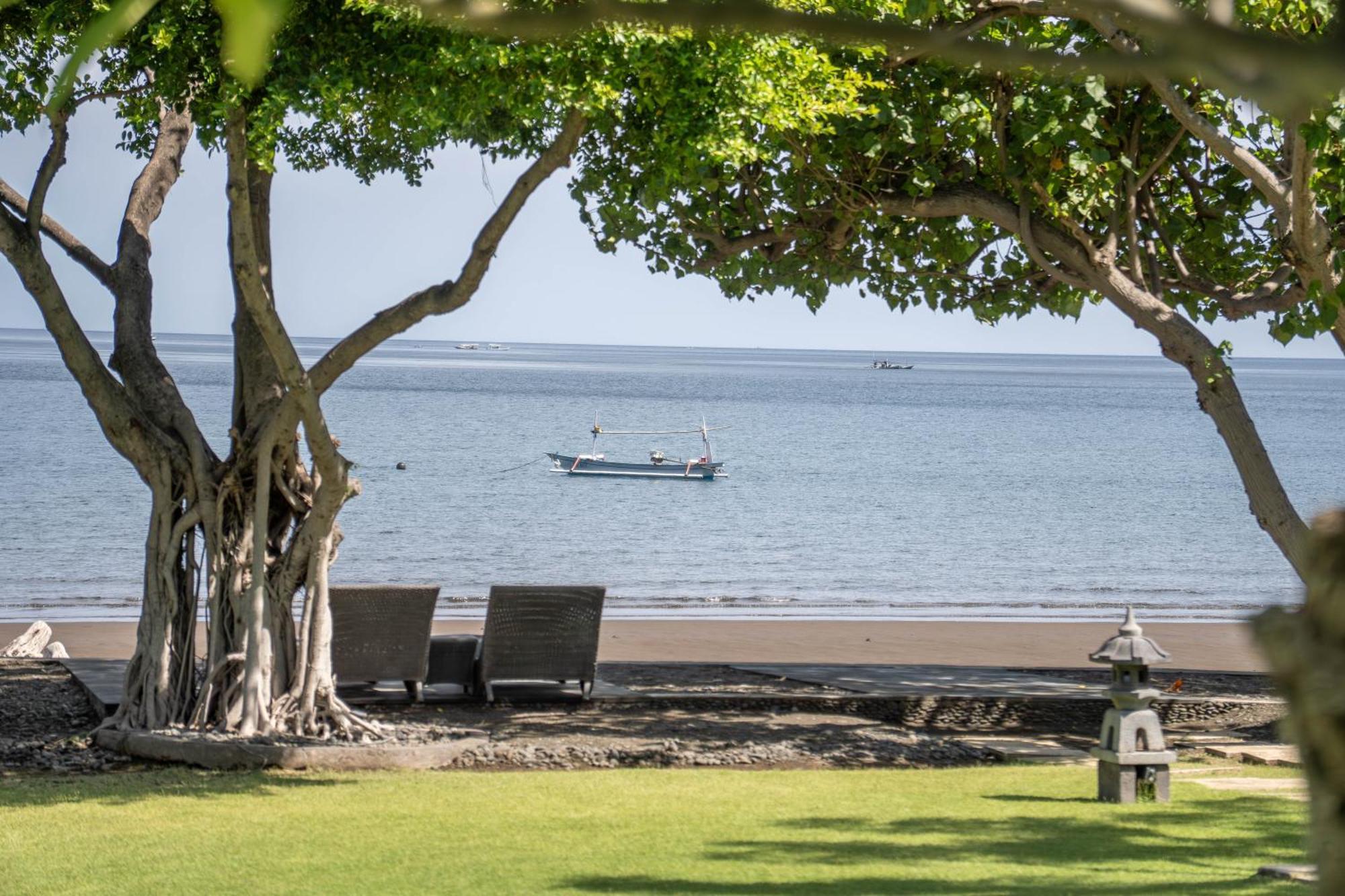 Villa Wilali เปมูเตรัน ภายนอก รูปภาพ