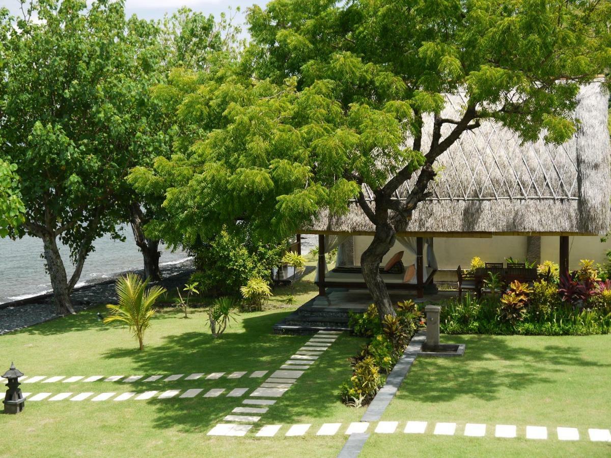 Villa Wilali เปมูเตรัน ภายนอก รูปภาพ